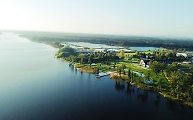 Natural Hotel-Ostróda-basen na III kondygnacji-pokoje wellness z saunami